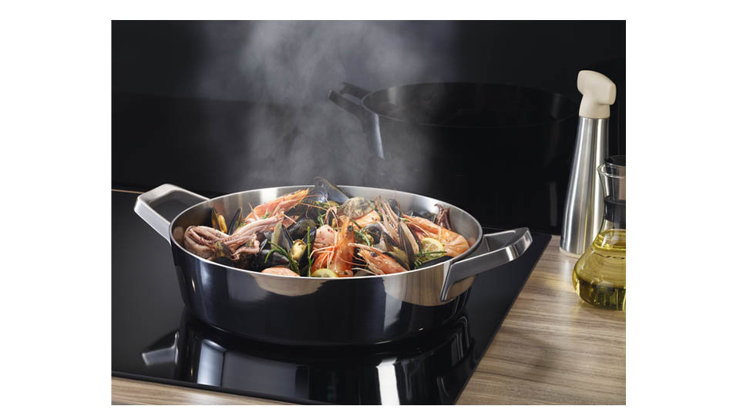 Imaginea Hota Electrolux LFG716X