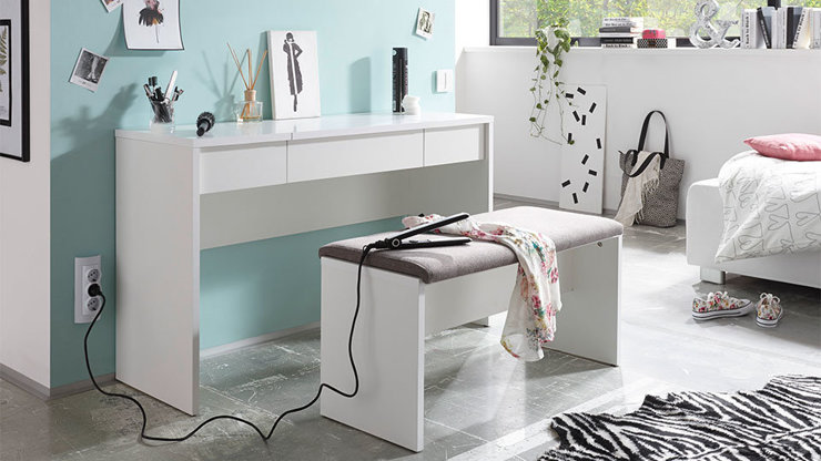 Imaginea Masa machiaj Lipstick