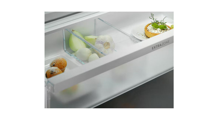 Imaginea Combina  frigorifica  Electrolux ENG7TE75S