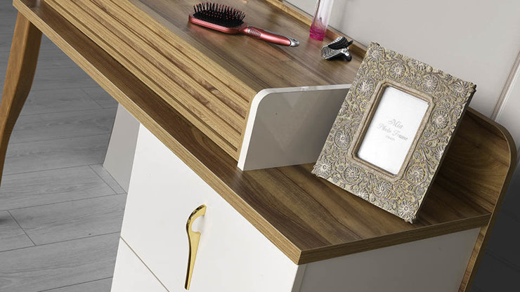 Imaginea Comoda machiaj Fiesta