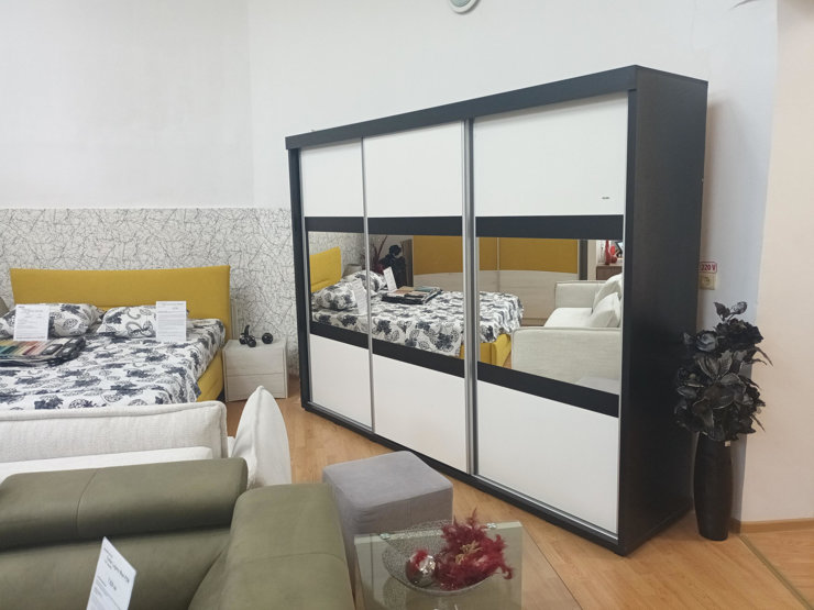 Imaginea Dulap 3 Usi Culisante Outlet