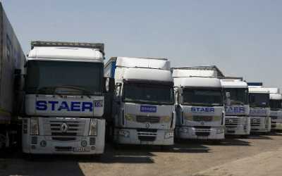 Flota camioane transport la magazine